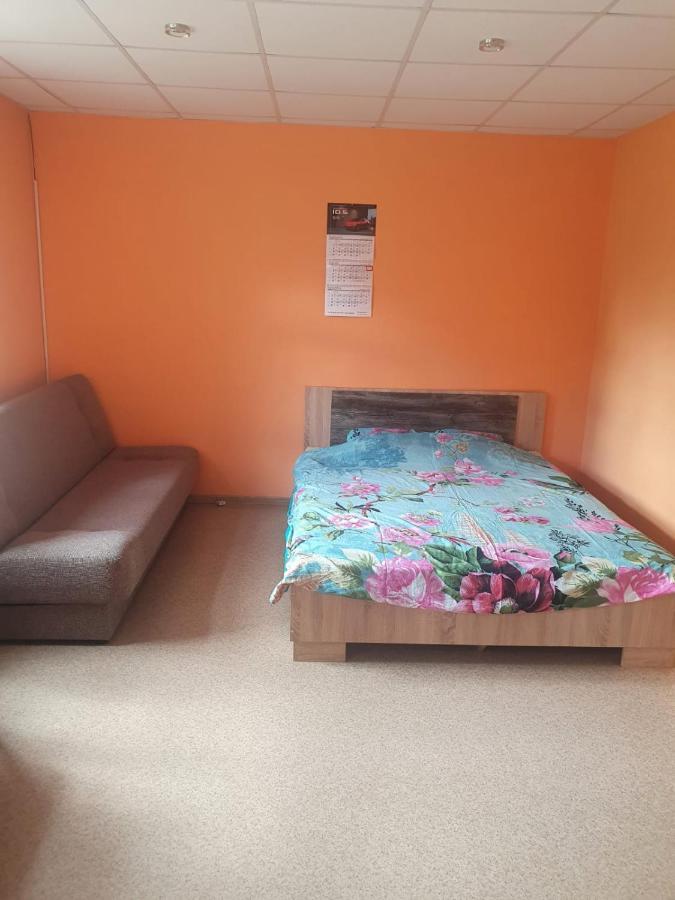 Ukstina Ielas Apartamenti Liepāja Exteriör bild