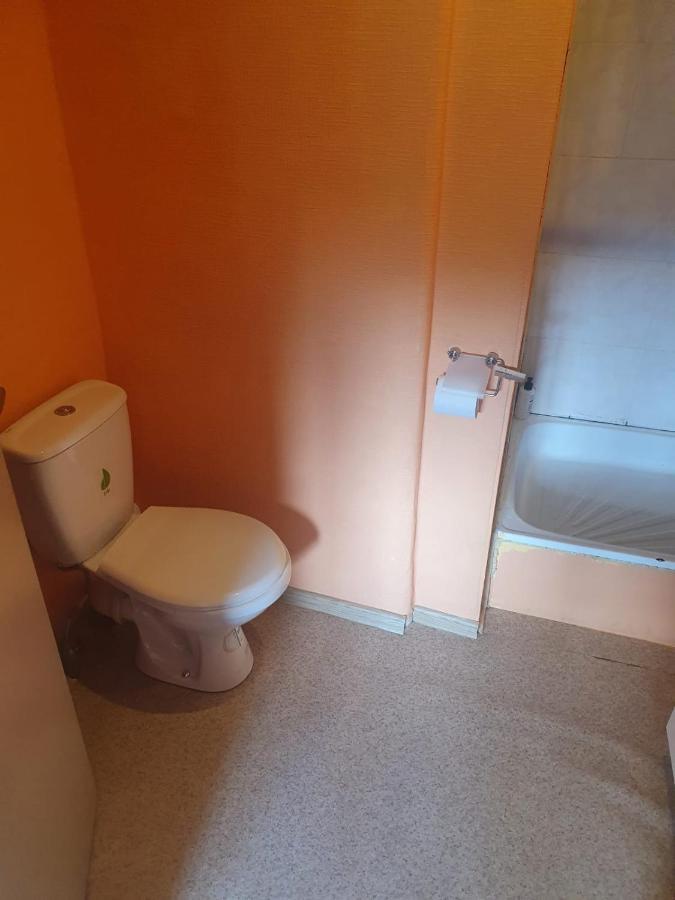 Ukstina Ielas Apartamenti Liepāja Exteriör bild